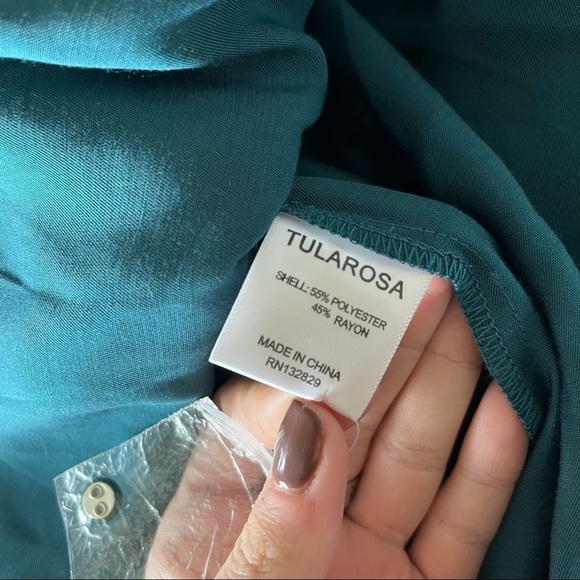 Tularosa Wrap Freida Skirt in Emerald Size Large - Picture 12 of 13